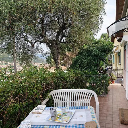 Redfield - Nell'eden Villa Camporosso (Liguria)
